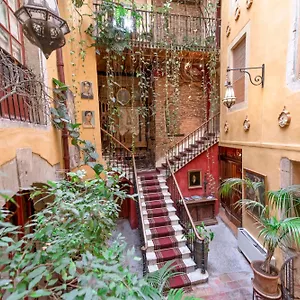 https://europe-hotel-castres.midi-pyreneeshotels.com